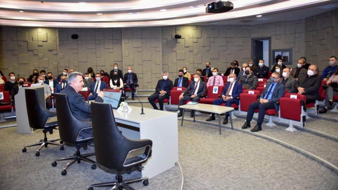 KOD01-Adana İl Milli Eğitim Müdürlüğü Robotik ve Kodlama Etkinlikleri Kapasite Geliştirme Programı Toplantısı Gerçekleştirildi